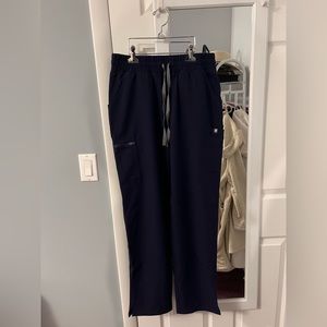 Figs Women’s Yola High-Waisted Pant - Size M, Navy